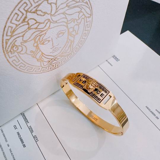 Versace bracelet 11lyh242